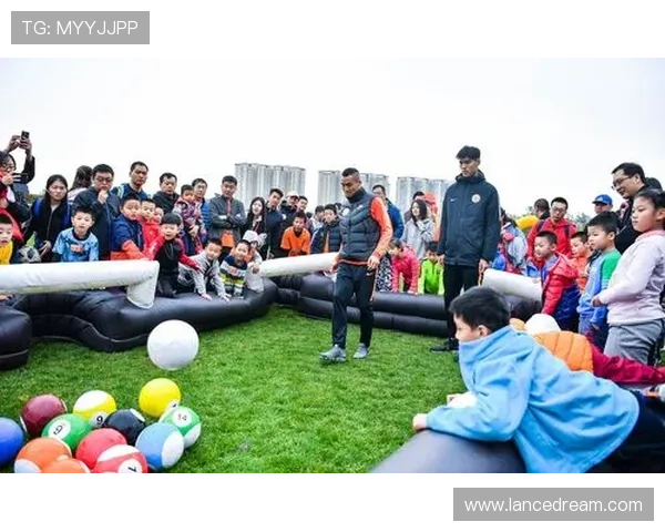 法国足协推出青少年足球普及计划助力未来足球人才培养与发展